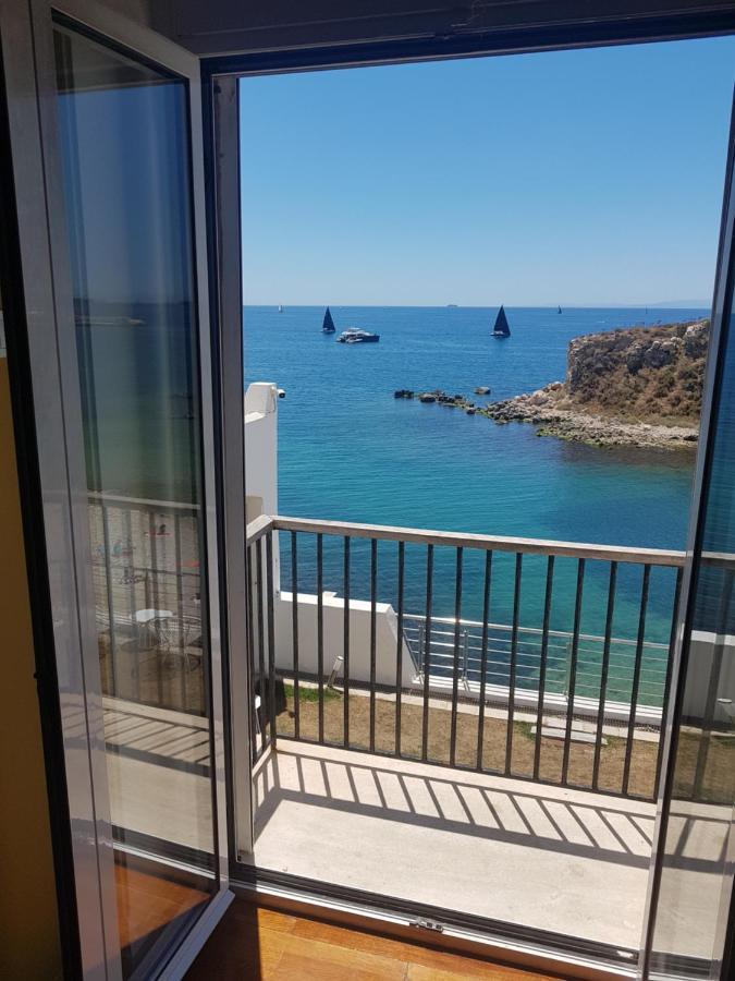 Bedwave Seaside Mansion Hostel Pireu