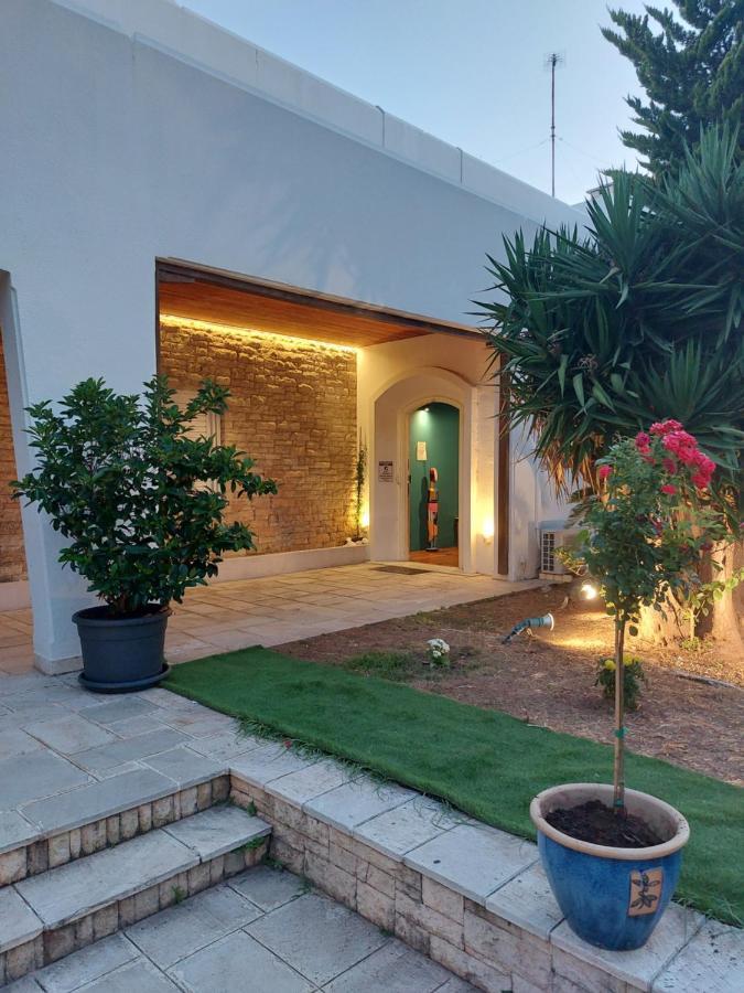 Bedwave Seaside Mansion * Pireu