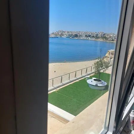 Bedwave Seaside Mansion Hostel Piraeus Exterior photo