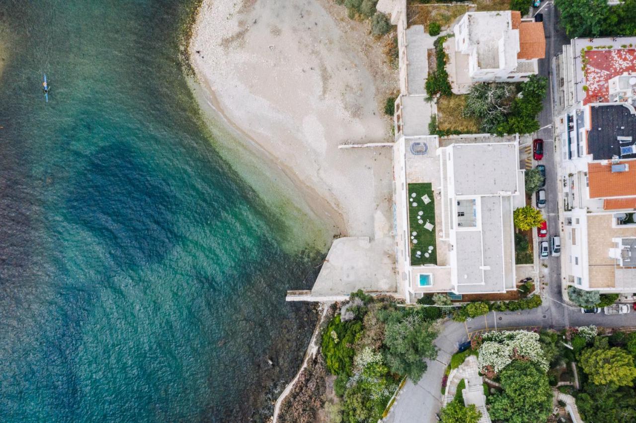 Хостел Bedwave Seaside Mansion *