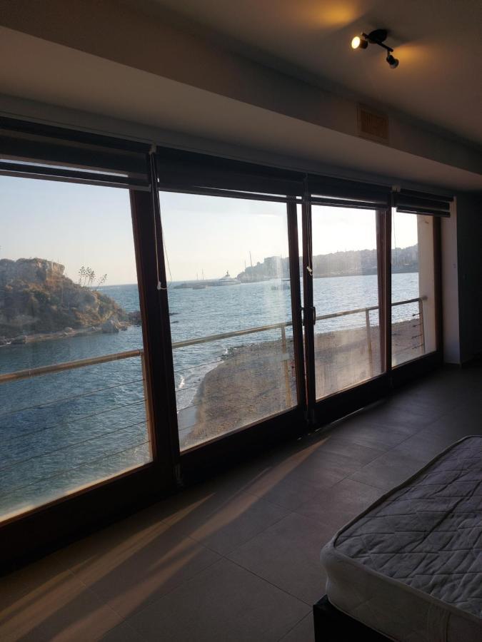 Ostello Bedwave Seaside Mansion Pireo